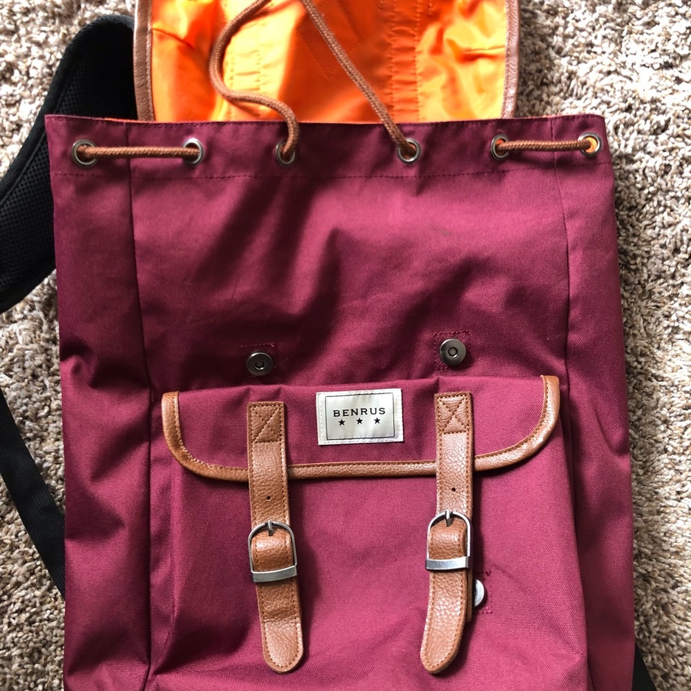 “Benrus” Backpack - Picture 3 of 6